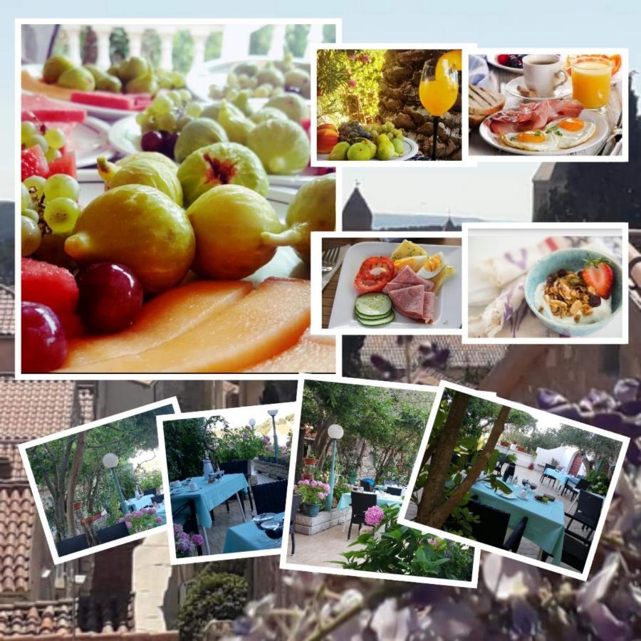 Riviera Rooms And Apartments Palit エクステリア 写真